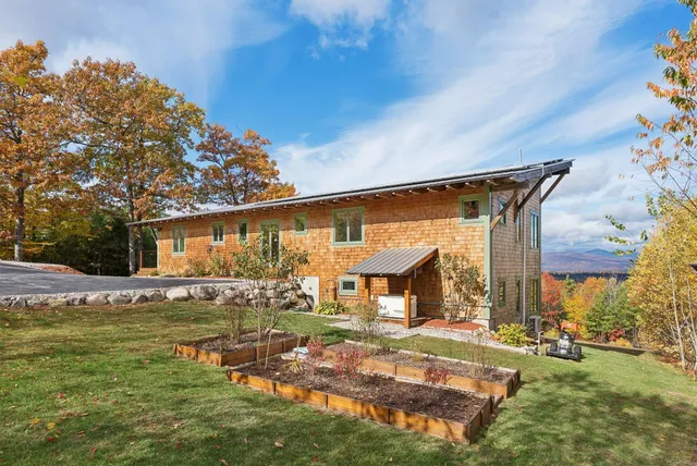 $999,900 | 42 Moose Hollow Lane, Brownfield, ME 04010