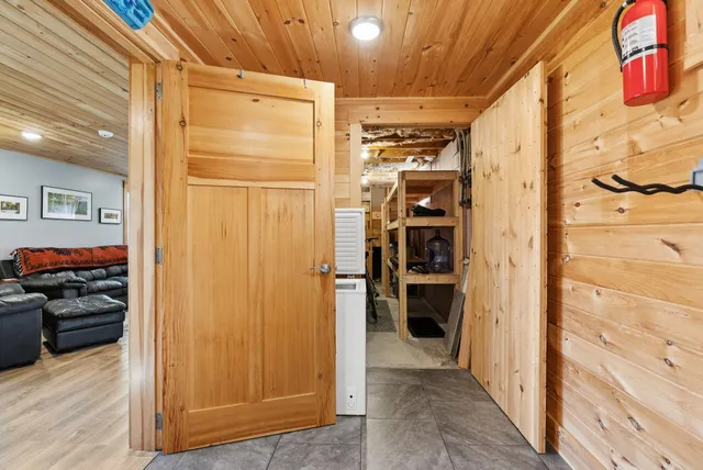 $999,900 | 42 Moose Hollow Lane, Brownfield, ME 04010