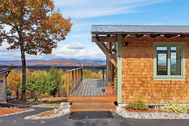 $999,900 | 42 Moose Hollow Lane, Brownfield, ME 04010
