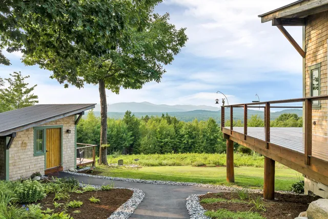 $999,900 | 42 Moose Hollow Lane, Brownfield, ME 04010