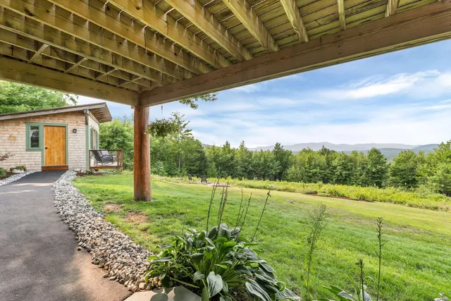 $999,900 | 42 Moose Hollow Lane, Brownfield, ME 04010