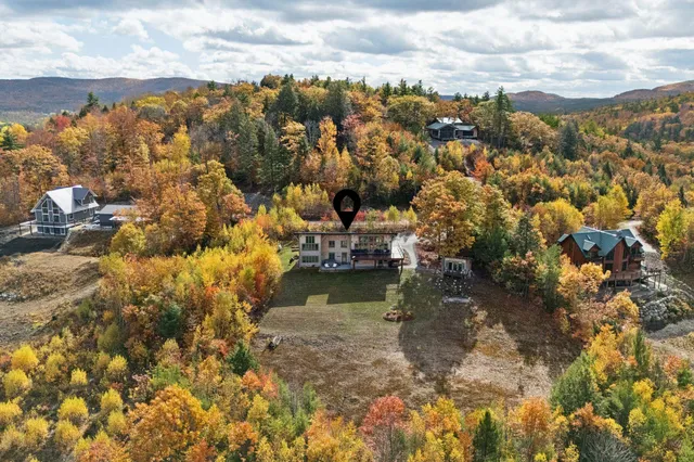 $999,900 | 42 Moose Hollow Lane, Brownfield, ME 04010