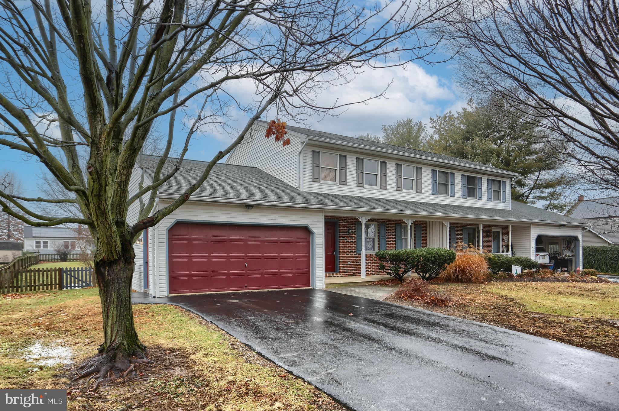 2 Brian Drive Lititz, PA 17543 - Photo 1 of 29