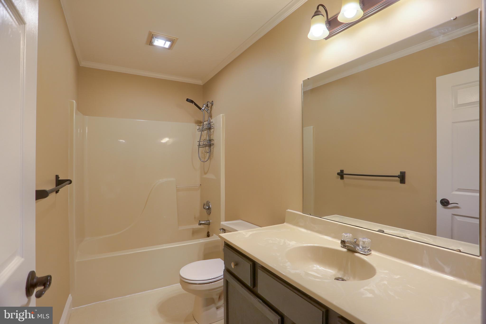 2 Brian Drive Lititz, PA 17543 - Photo 18 of 29