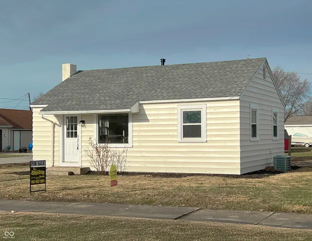 $147,700 | 1300 South K Street, Elwood, IN 46036