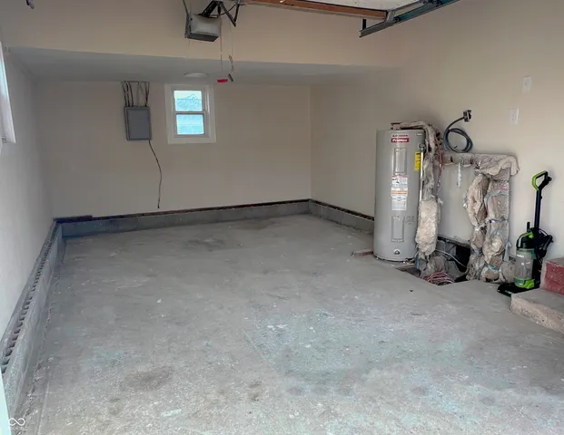 $147,700 | 1300 South K Street, Elwood, IN 46036