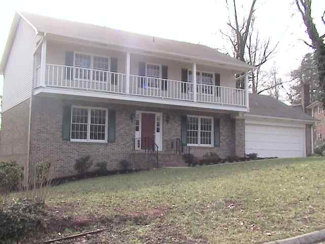 102 Greystone Greer, SC 29650 - Photo 1 of 9 Gallery Image 1