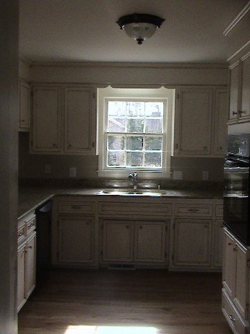 102 Greystone Greer, SC 29650 - Photo 5 of 9 Gallery Image 5