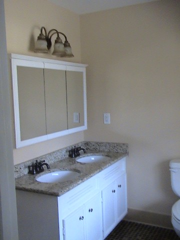 102 Greystone Greer, SC 29650 - Photo 7 of 9 Gallery Image 7