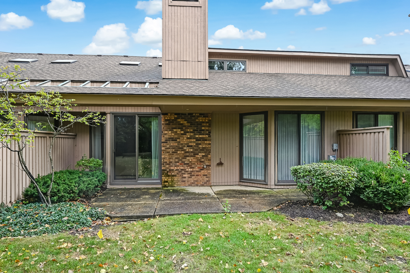 1218 Indian Trail Road Hinsdale, IL 60521 - Photo 21 of 28 Gallery Image 21