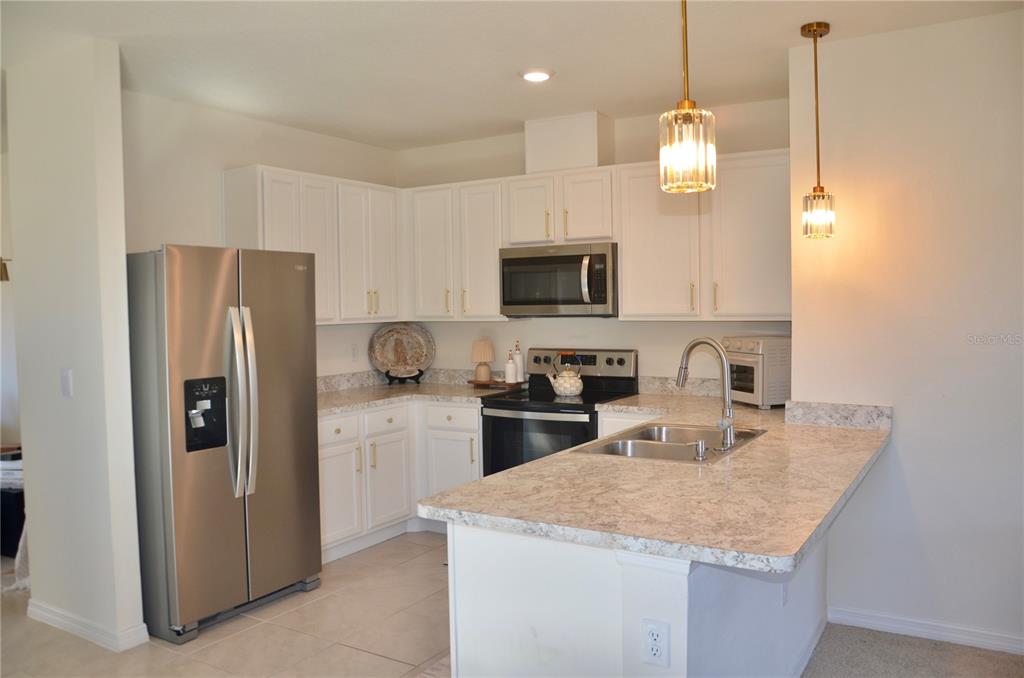 216 Eagleview Loop Davenport, FL 33837 - Photo 6 of 31