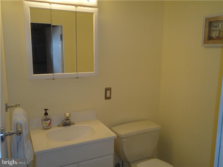 513 Overhill Road Conshohocken, PA 19428 - Photo 18 of 21 Gallery Image 18