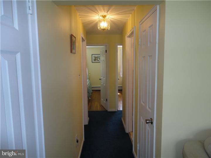 513 Overhill Road Conshohocken, PA 19428 - Photo 7 of 21 Gallery Image 7