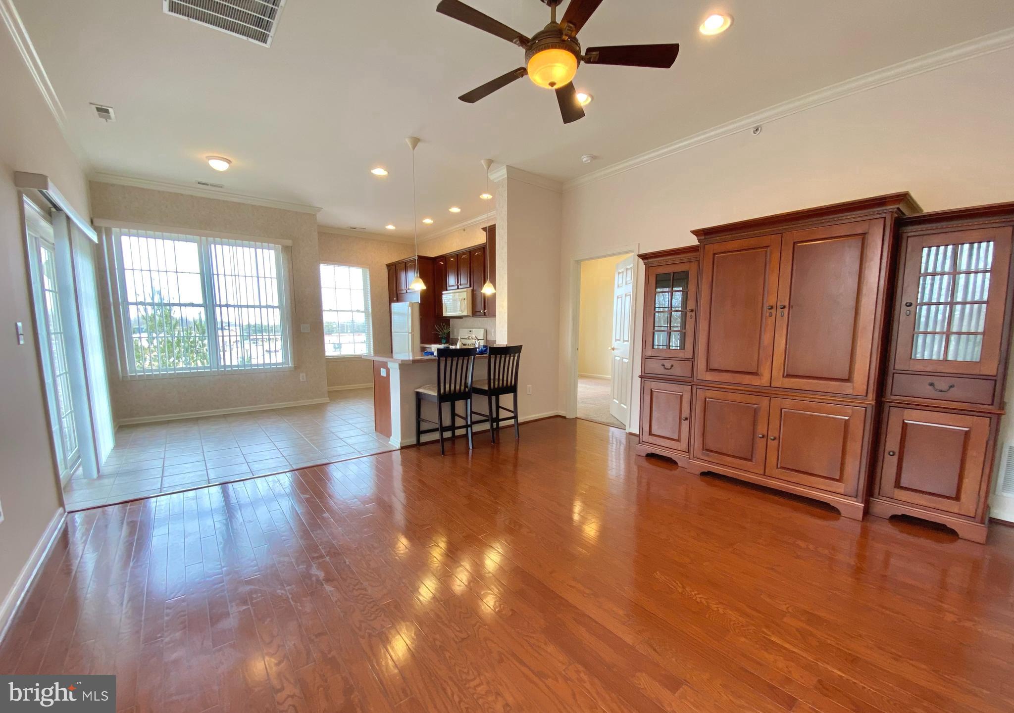 430 Highland Estates Clementon, NJ 08021 - Photo 8 of 33 Open floor plan.