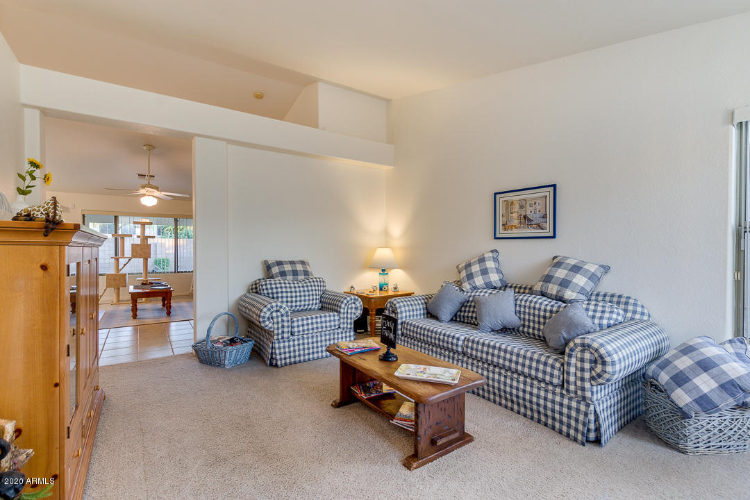 1655 East Redfield Road Gilbert, AZ 85234 - Photo 9 of 51 09- Redfield