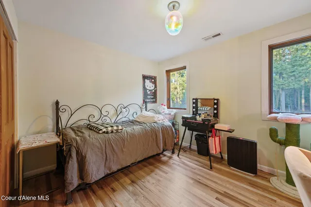 $1,100,000 | 63 Reinoehl Road, Kingston, ID 83839