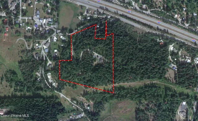 $1,100,000 | 63 Reinoehl Road, Kingston, ID 83839