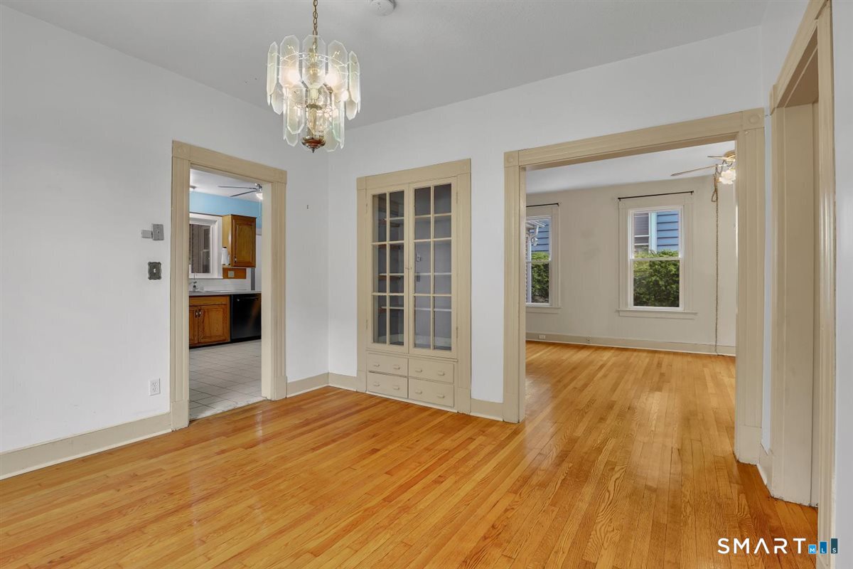 20 4th Street Meriden, CT 06451 - Photo 13 of 34