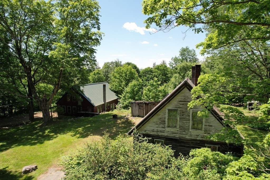 75 Brookfield Road North Brookfield, MA 01535 - Photo 3 of 12 Gallery Image 3