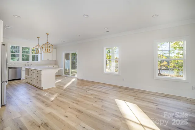 $559,900 | 7913 Large Oak Lane, Mint Hill, NC 28227