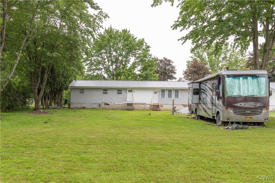 7446 Collamer Road Manlius, NY 13057 - Photo 23 of 36