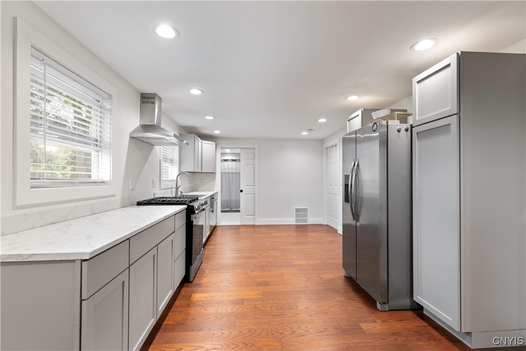 7446 Collamer Road Manlius, NY 13057 - Photo 8 of 36