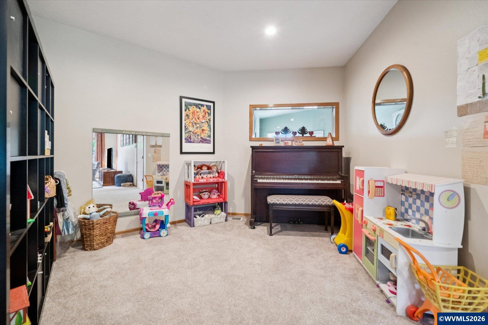 8306 Wheatland Road North Keizer, OR 97303 - Photo 28 of 49