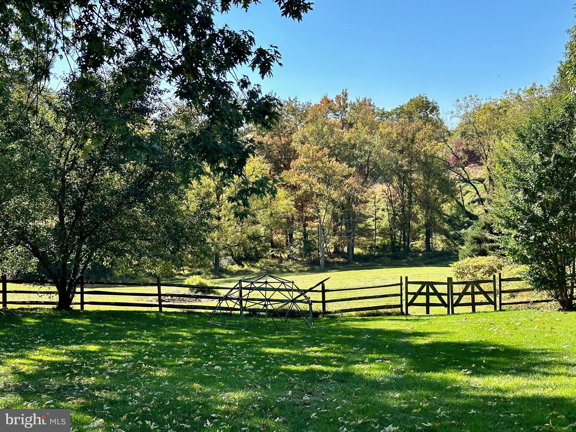 72 Hilltop Road Avondale, PA 19311 - Photo 12 of 38