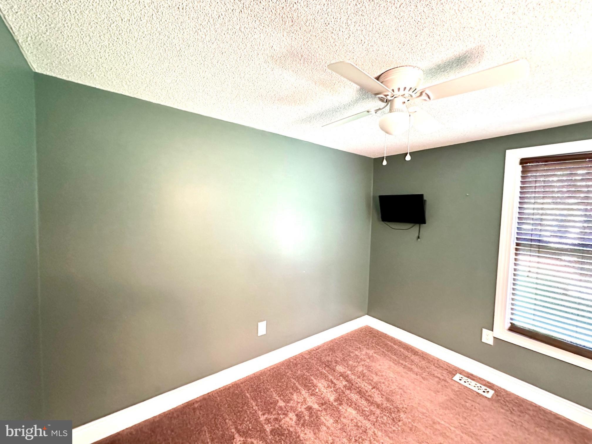 72 Hilltop Road Avondale, PA 19311 - Photo 29 of 38