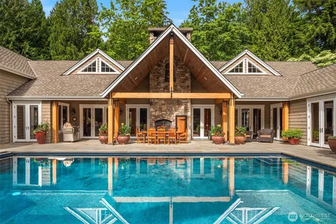 $5,950,000 | 20530 Southeast 19th Street, Sammamish, WA 98075
