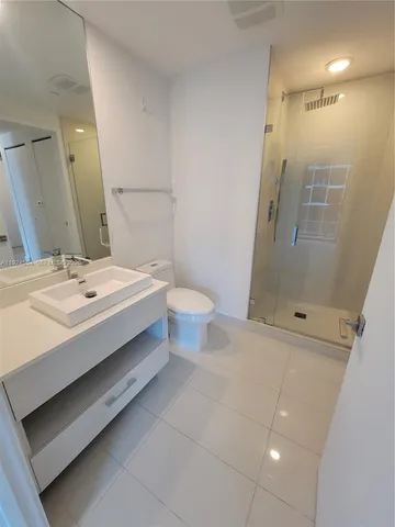 $3,100 | 55 Southwest 9th Street, Unit 1807, Miami, FL 33130