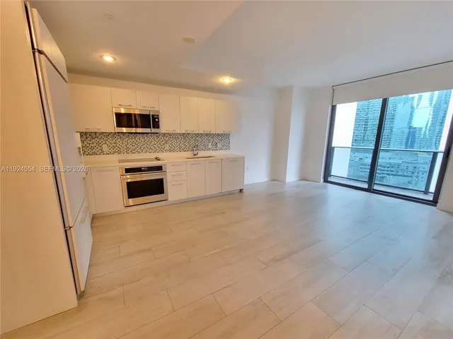 $3,100 | 55 Southwest 9th Street, Unit 1807, Miami, FL 33130