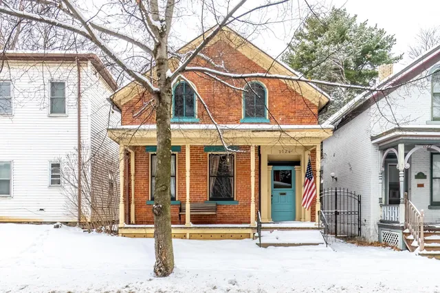 $264,900 | 1124 West Jefferson Boulevard, Fort Wayne, IN 46802