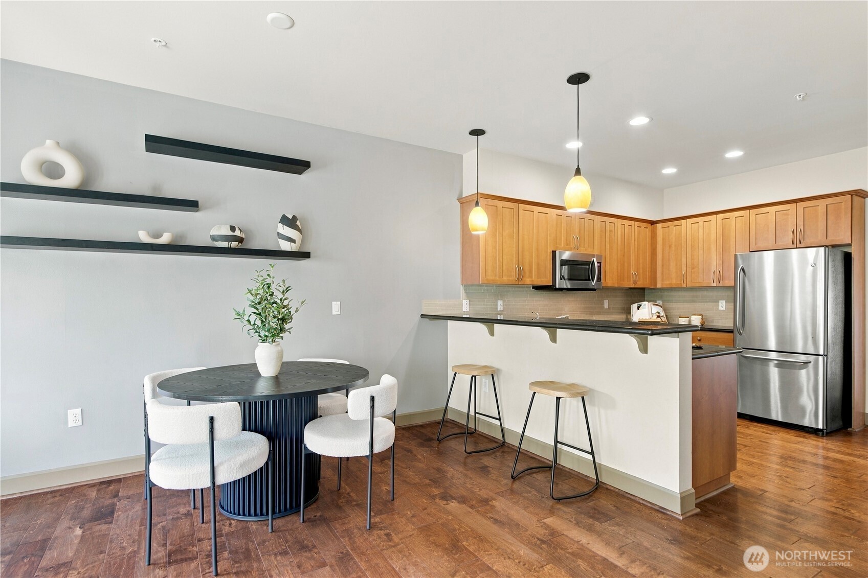 2115 201st Place Southeast, Unit J2 Bothell, WA 98012 - Photo 7 of 25 Gallery Image 7