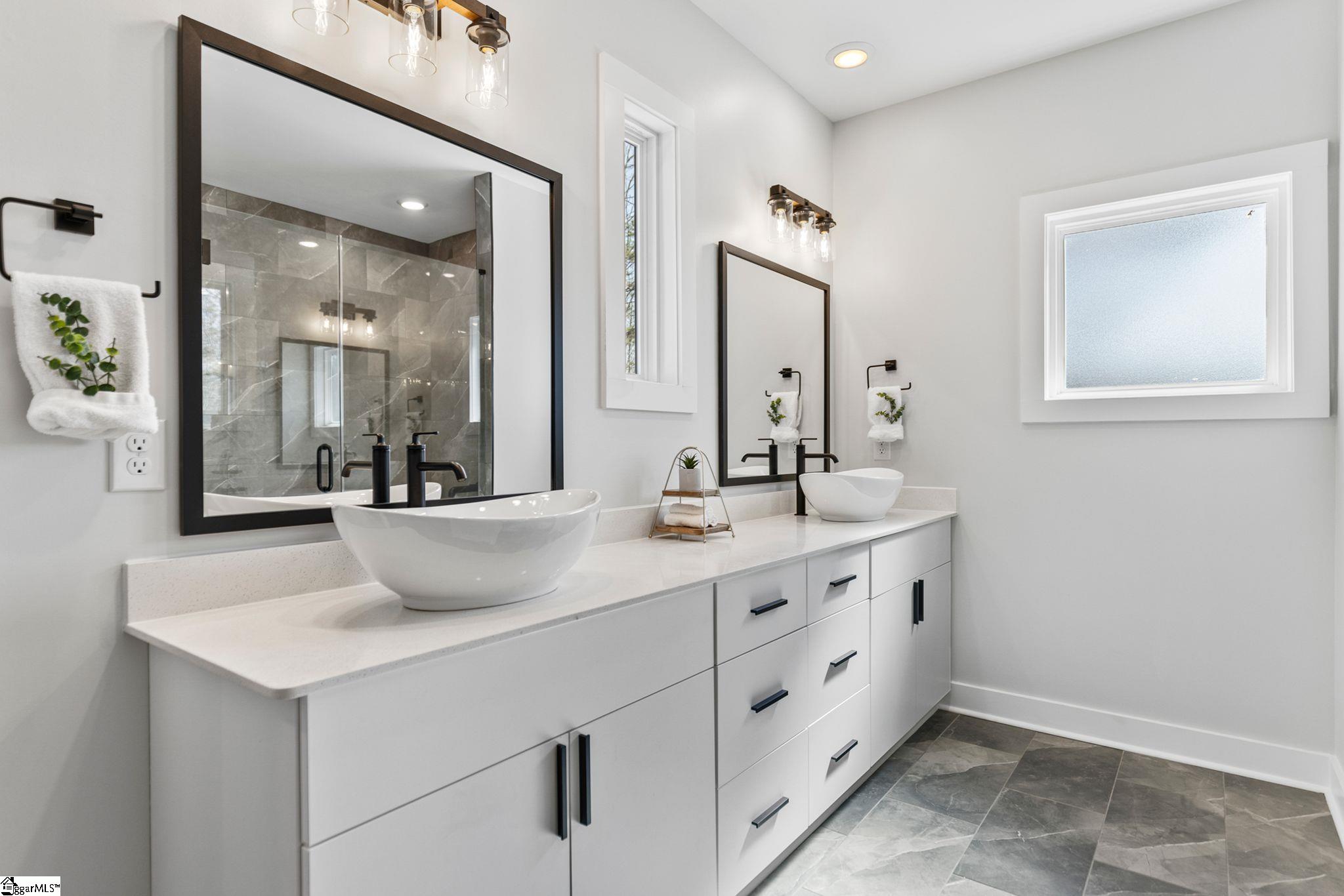 645 Canterbury Road Piedmont, SC 29673 - Photo 14 of 44