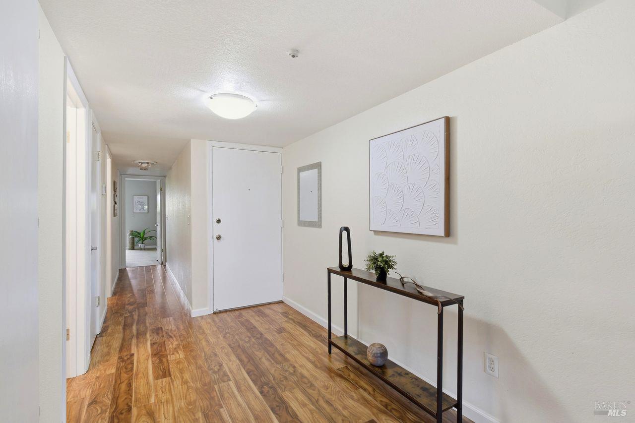 300 Los Alamos Road, Unit 104 Santa Rosa, CA 95409 - Photo 6 of 41