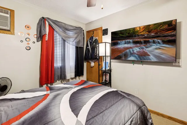 $95,000 | 7410 72nd Lane North, Brooklyn Park, MN 55428