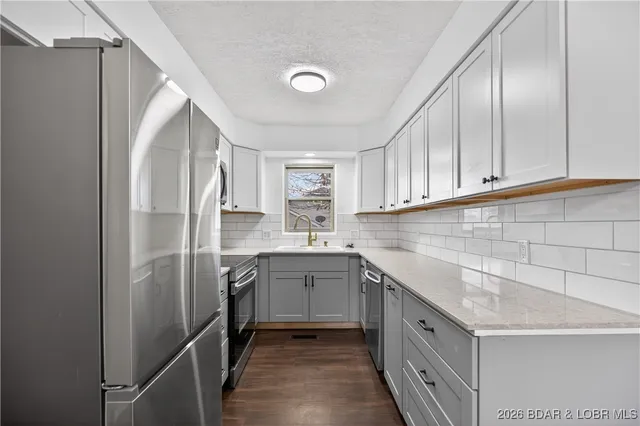 $240,000 | 125 Leonard North, Camdenton, MO 65020