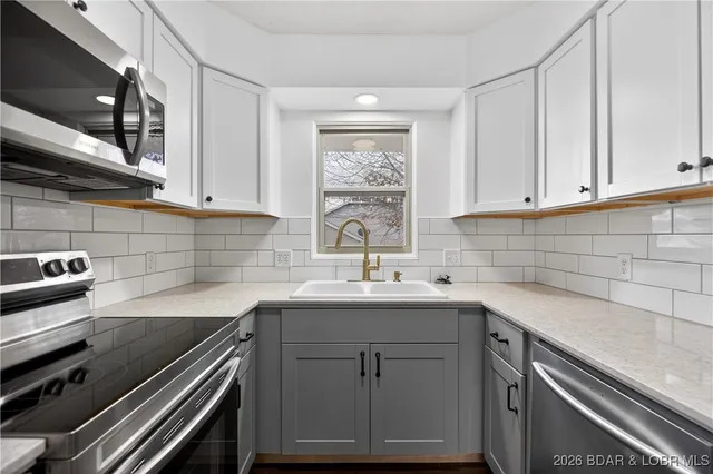 $240,000 | 125 Leonard North, Camdenton, MO 65020