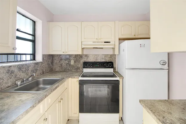 $137,750 | 1051 Southwest 1st Street, Unit 110, Miami, FL 33130