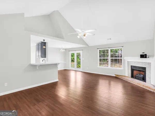 $299,900 | 148 Dodgen Pl Drive, Hampton, GA 30228