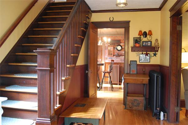 28 Victoria Avenue Worcester, MA 01607 - Photo 9 of 29 Gallery Image 9