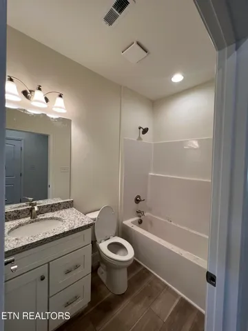 $345,900 | 7333 Whispering Creek Lane, Powell, TN 37849