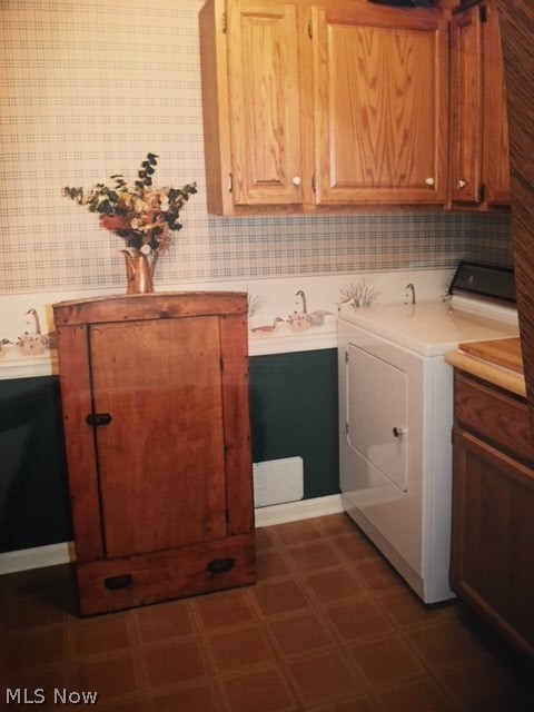 13669 Butternut Road Burton, OH 44021 - Photo 15 of 28