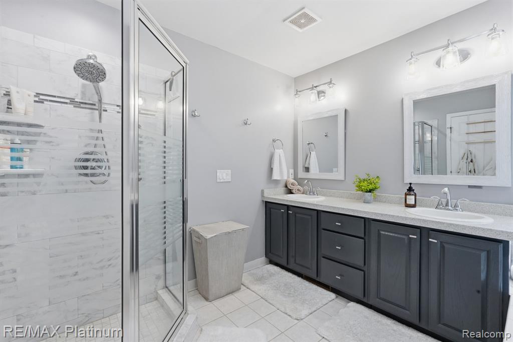 6513 East Ridge Court Brighton, MI 48116 - Photo 16 of 43