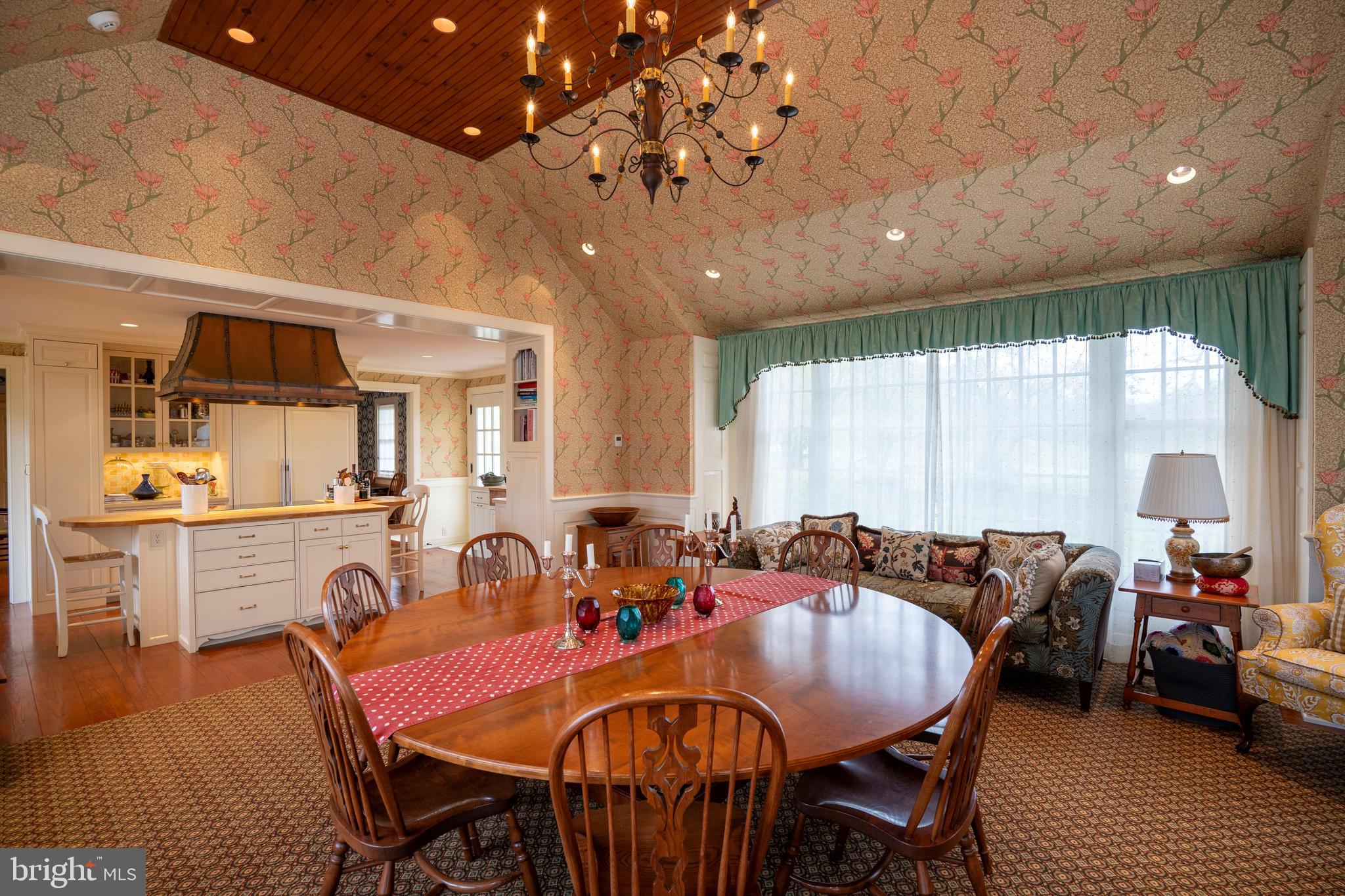 9981 Douglas Road Felton, PA 17322 - Photo 25 of 87 Living room