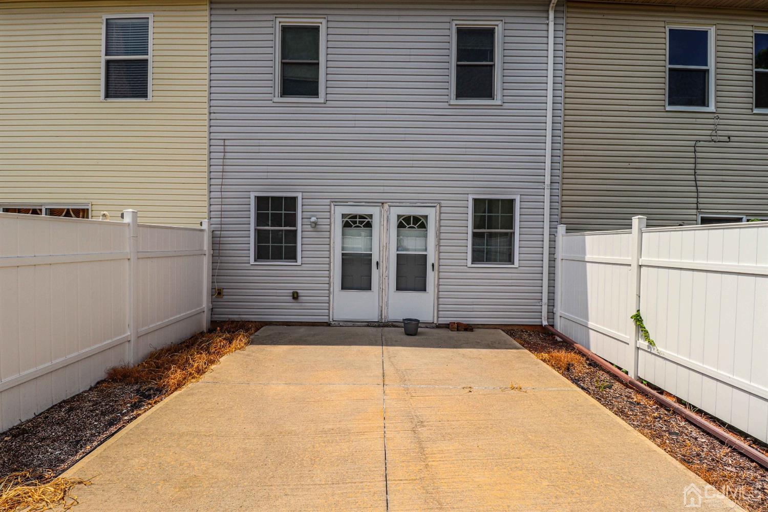 24 Redbud Road Piscataway, NJ 08854 - Photo 31 of 32 a view of a house with a window