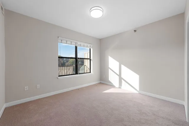 $279,900 | 1155 Ford Road, Unit 314, St. Louis Park, MN 55426