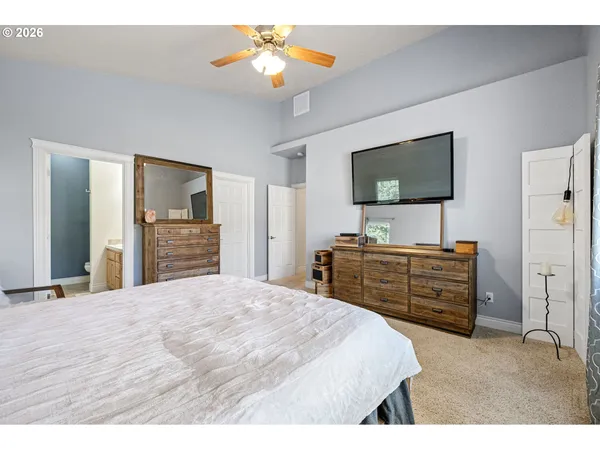 $649,900 | 2260 Ibsen Avenue, Cottage Grove, OR 97424