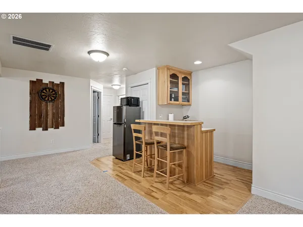 $649,900 | 2260 Ibsen Avenue, Cottage Grove, OR 97424